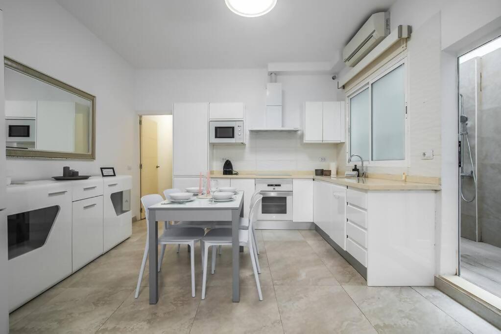 Alma Home ,6 Paxs ,Wifi , Playa Canteras, Ocio Las Palmas de Gran Canaria Eksteriør billede